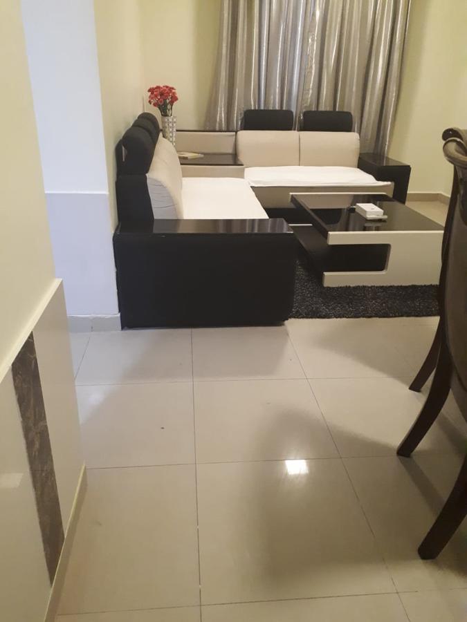 Reef Hotel Aparts Ajman Esterno foto
